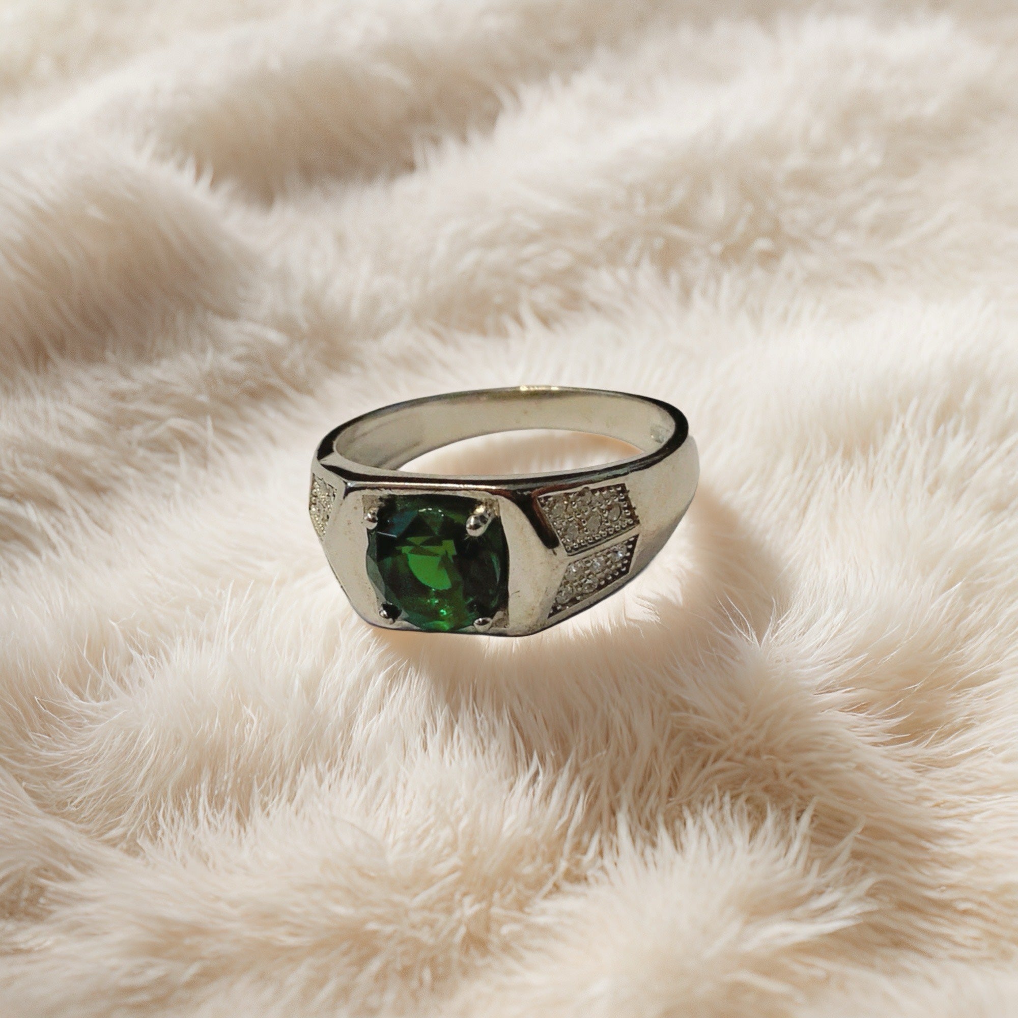Elite Spark Ring