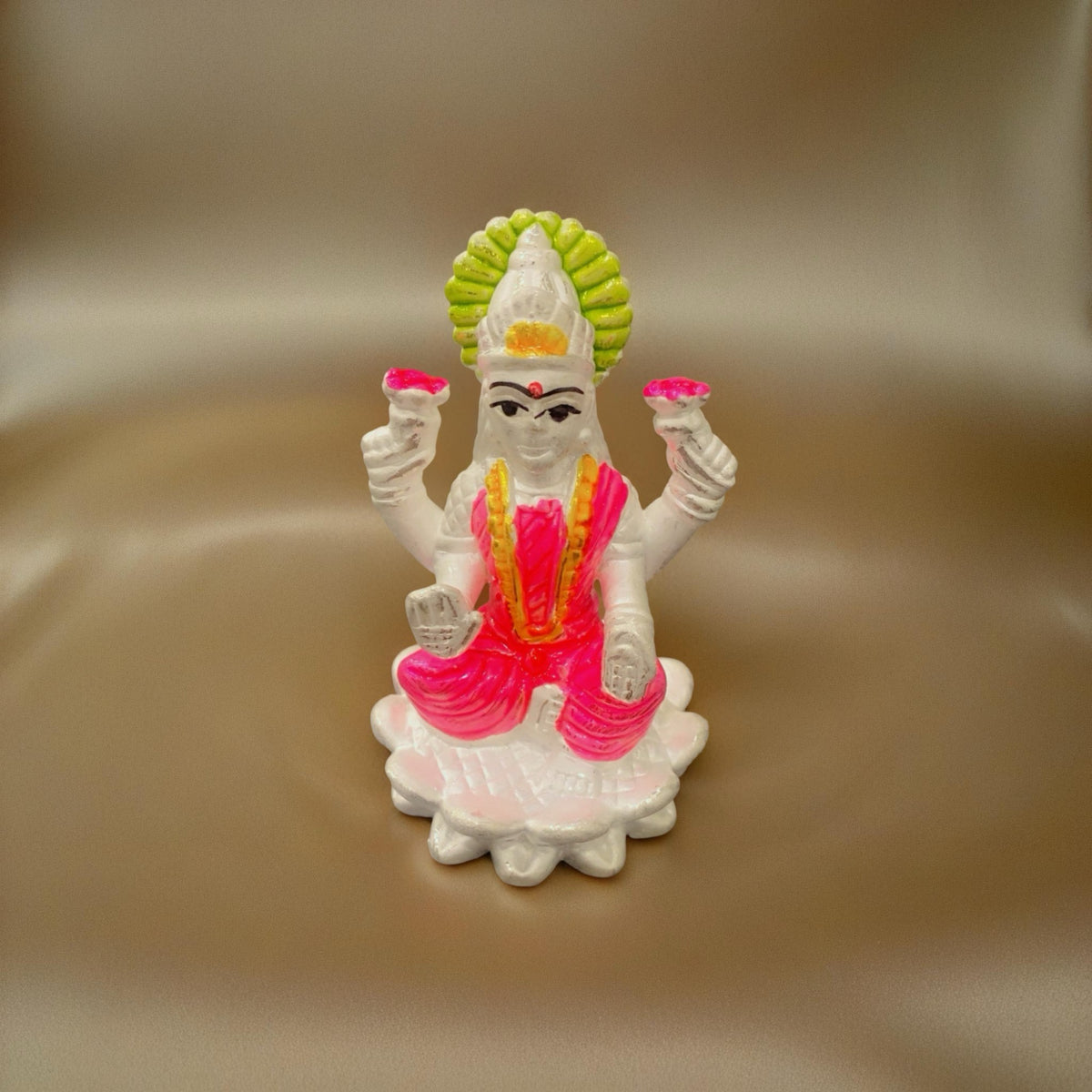 Pure 925 Chandi Maa Lakshmi Murti - Lotus Kamal Aasan